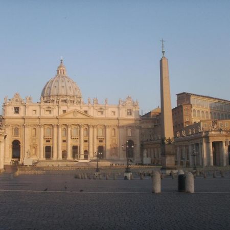 Ferrini Apartment Vatican Museums روما المظهر الخارجي الصورة