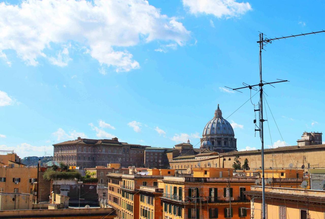 Ferrini Apartment Vatican Museums روما المظهر الخارجي الصورة
